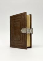 Antiekgebonden Bijbel met zilv. slot