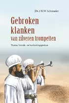 Gebroken klanken van zilveren trompetten